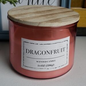 Dragonfruit Scented Double Quick Candle with Wooden Lid. NIC